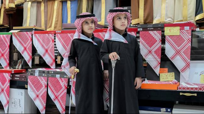 Tradisi , Meriahnya Perayaan Idul Fitri di Dunia Arab